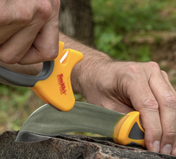 Smith’s Edgesport 6″ Skinning Knife